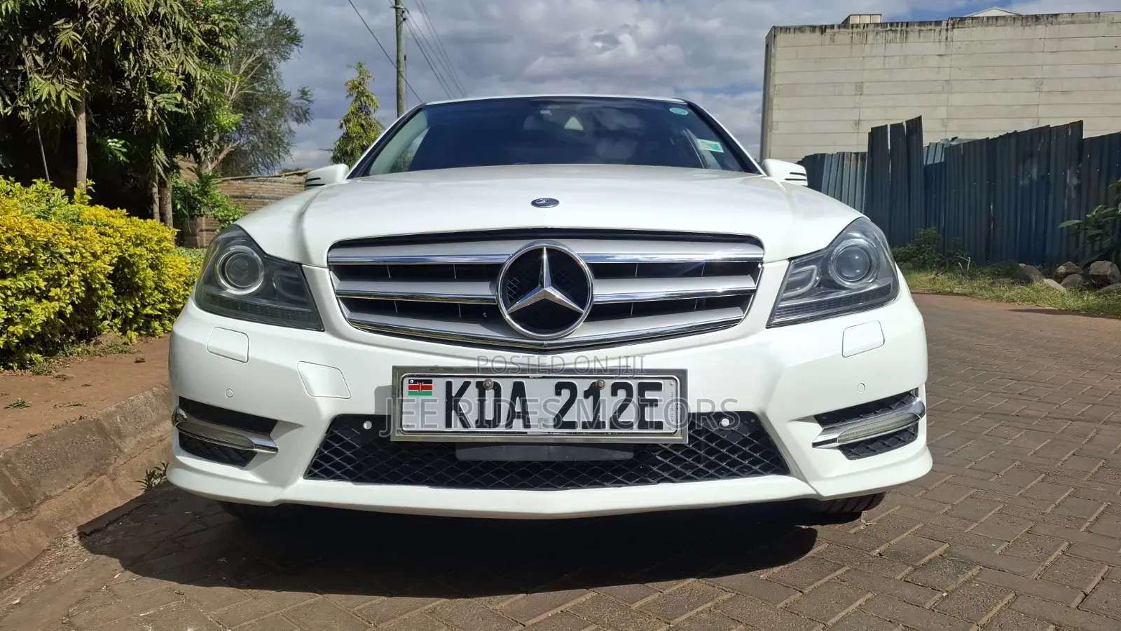 Mercedes-Benz C200 2013 White