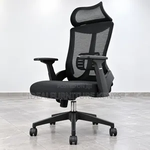 Ergonomic High-Back Mesh Office Chair With Headrest