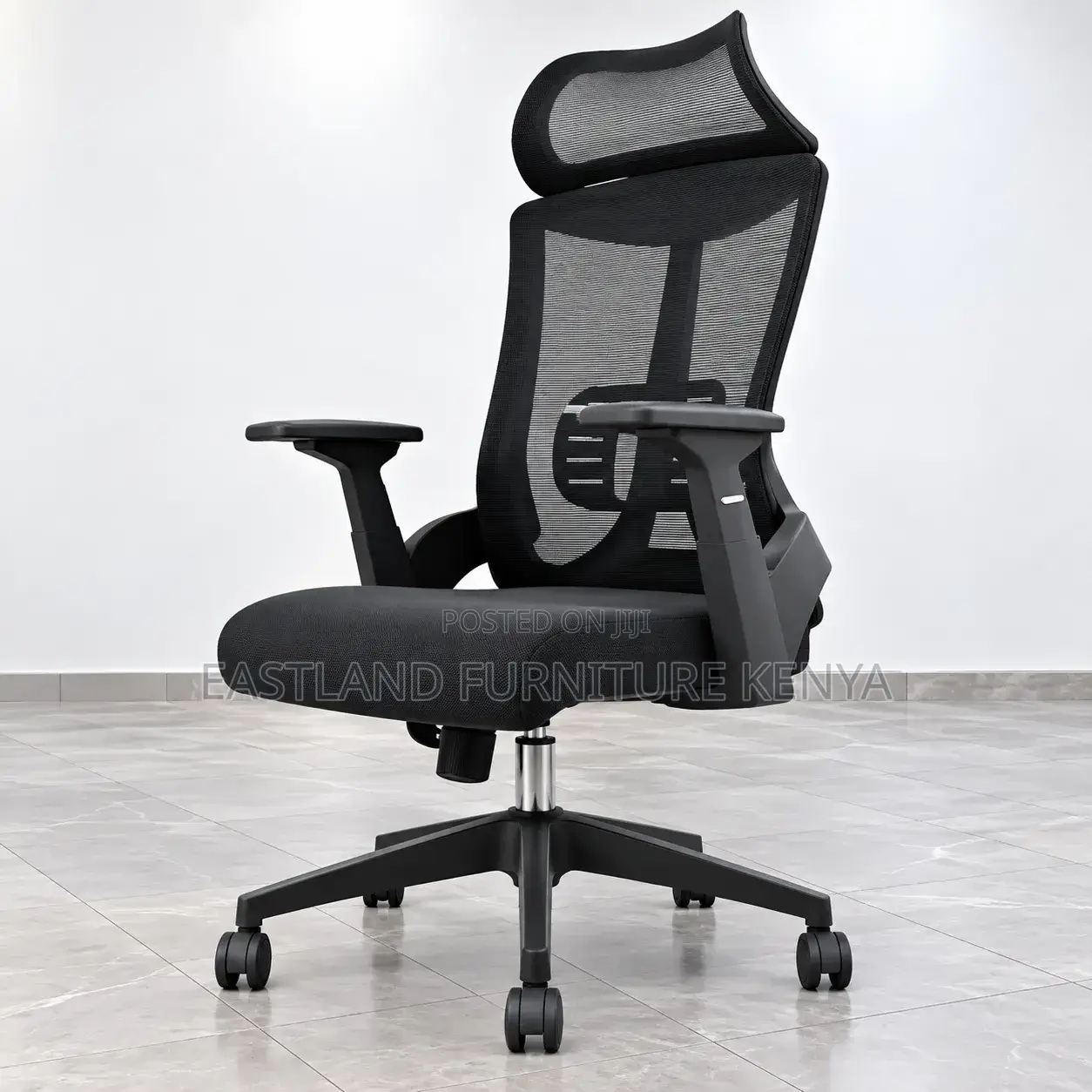 Ergonomic High-Back Mesh Office Chair With Headrest