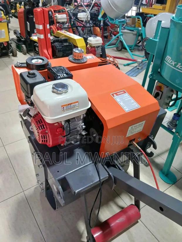Heavy Duty Vibratory Road Roller Compactor - thumbnail 2