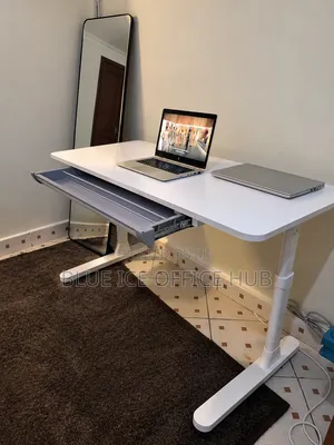 Manual Adjustable Office Desk – Height Adjustable Workstation.