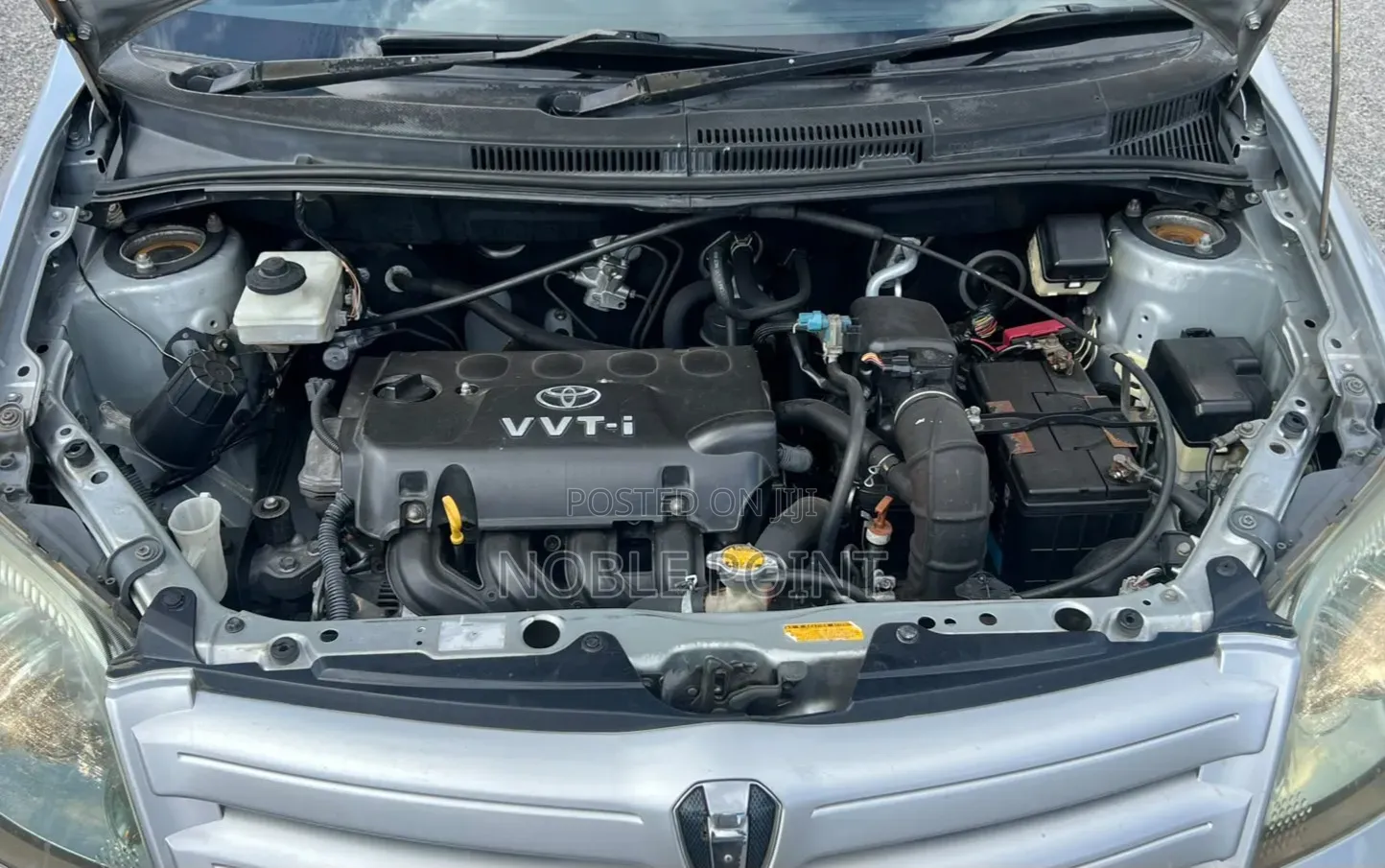 Toyota IST 2003 Silver