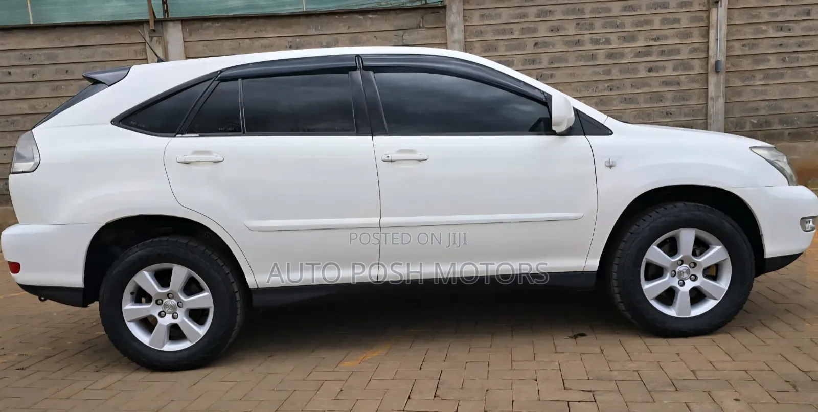 Toyota Harrier 2005 White