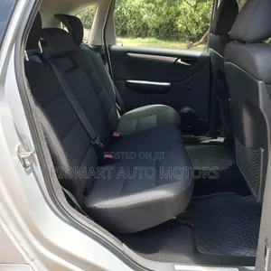 Mercedes-Benz B-Class 2012 Silver