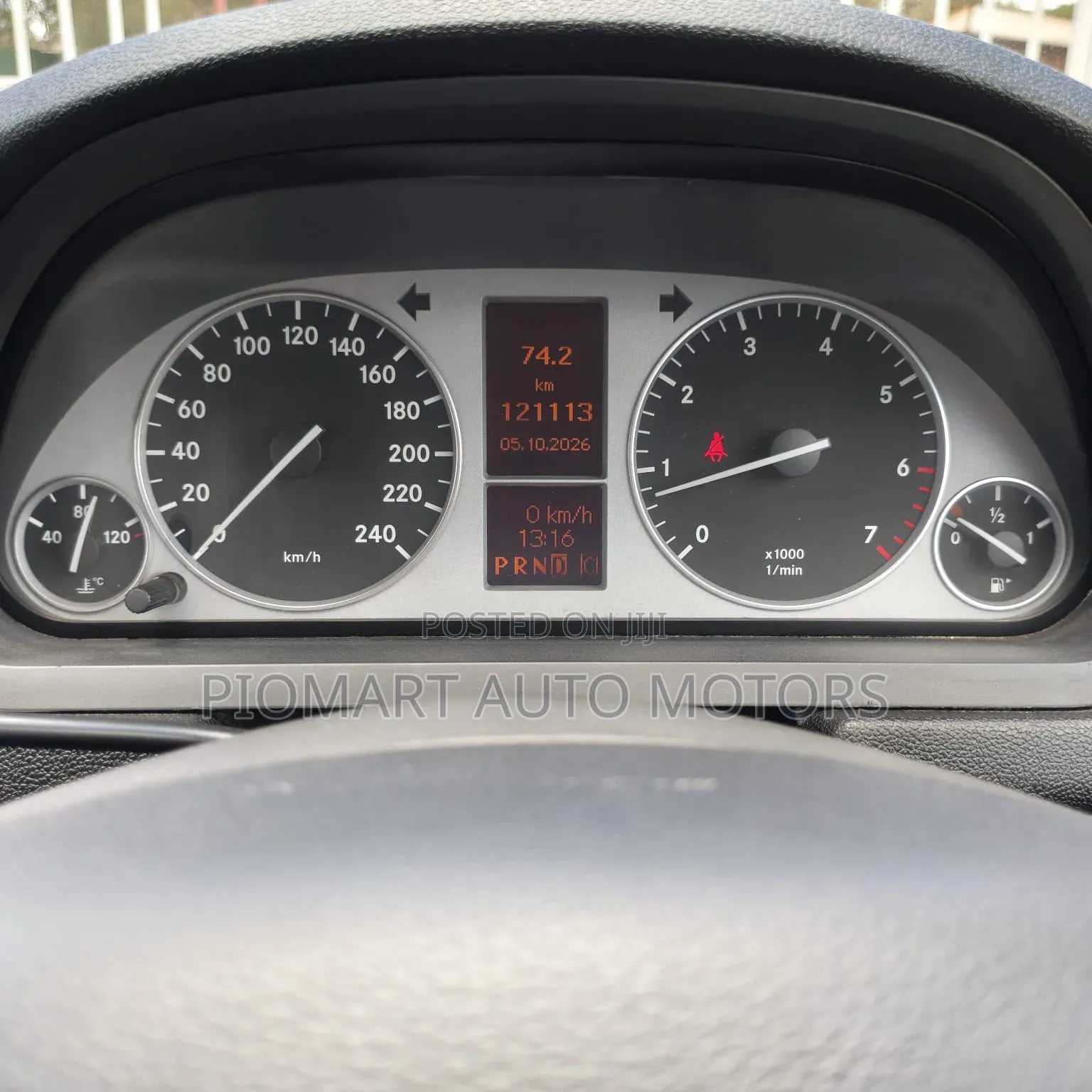 Mercedes-Benz B-Class 2012 Silver