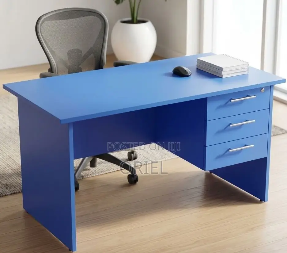 1400mm Blue Clerical Staff Workstation