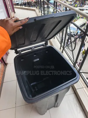 120L Garbage Bin With Wheels – Heavy Duty Waste Bin