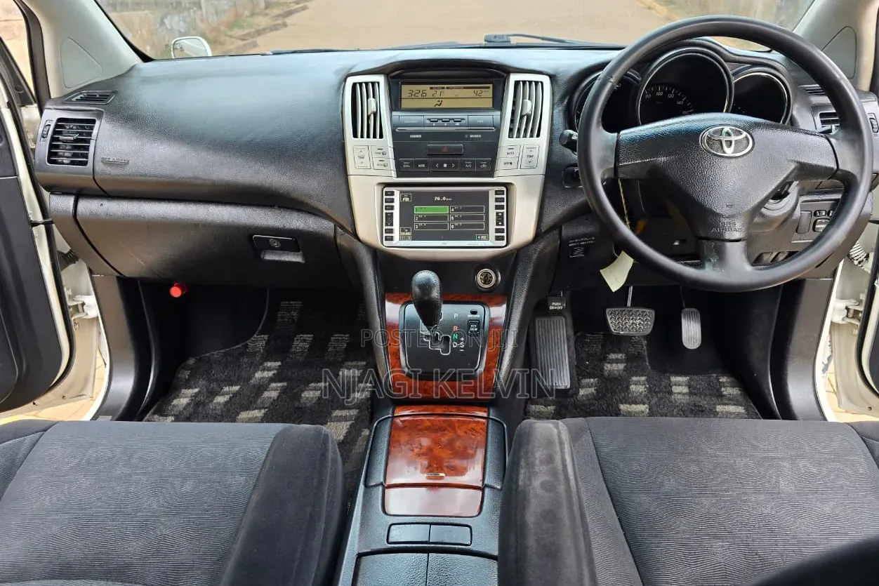 Toyota Harrier 2.4 2005 White