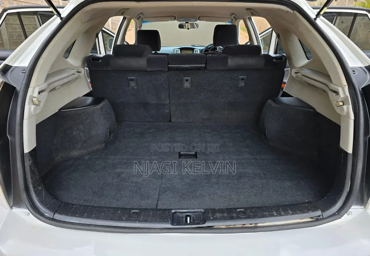 Toyota Harrier 2.4 2005 White