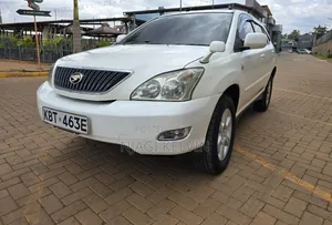 Toyota Harrier 2.4 2005 White