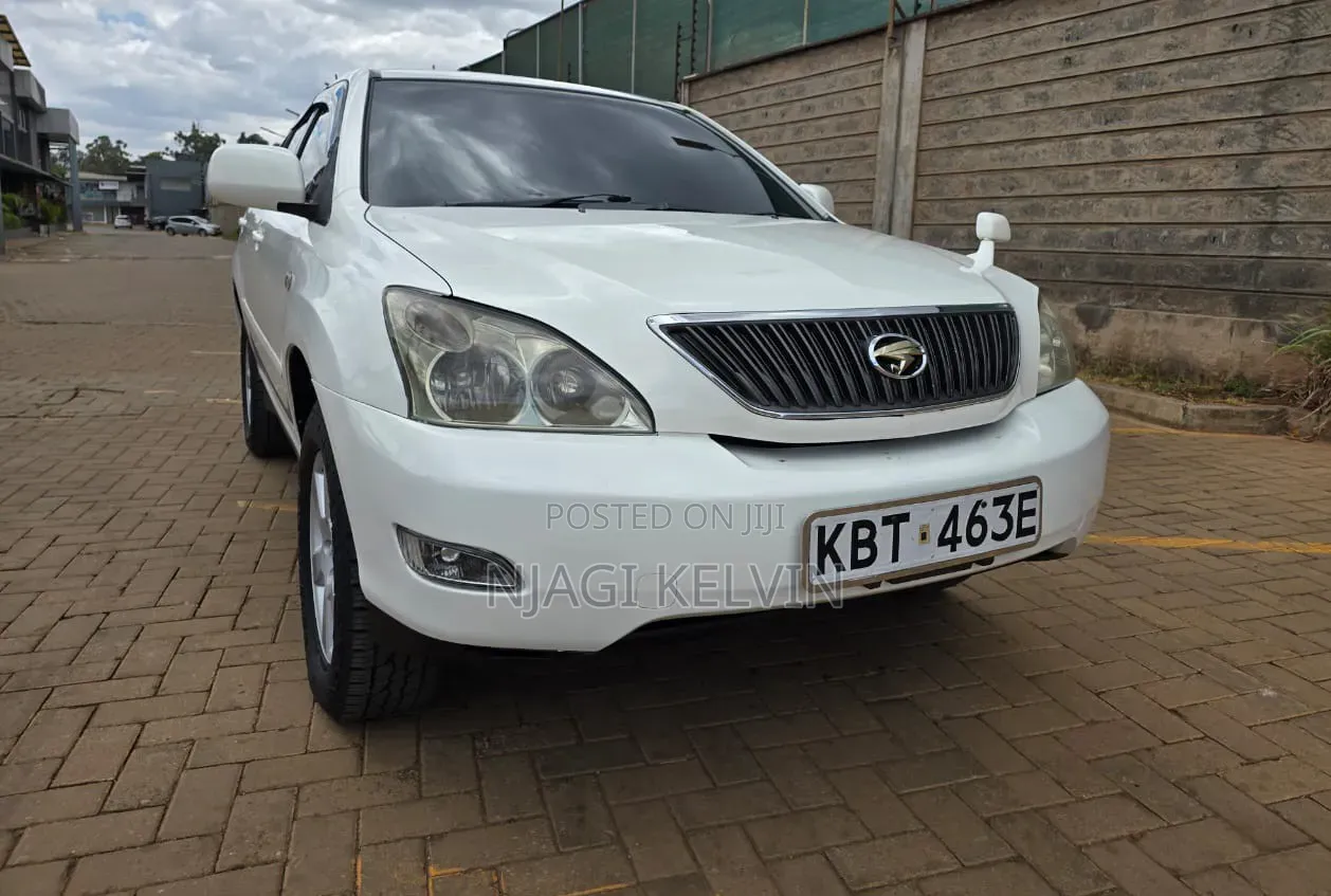Toyota Harrier 2.4 2005 White