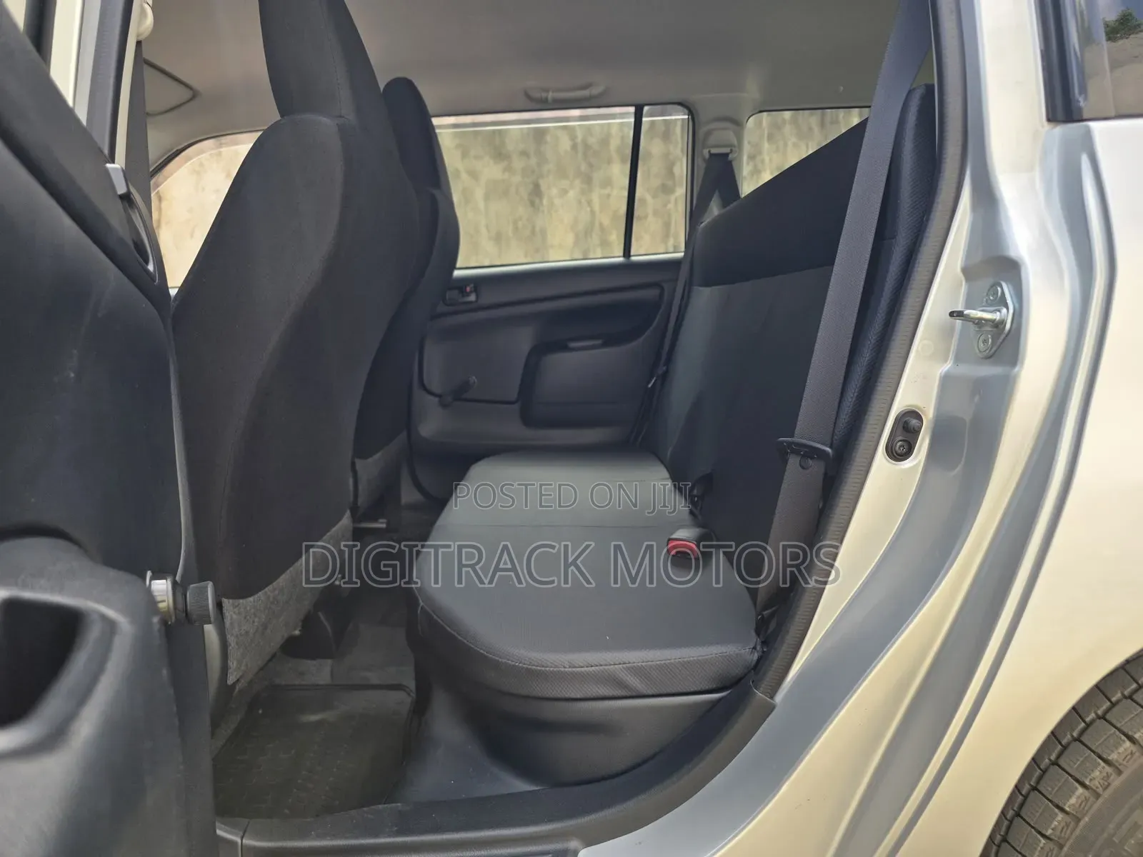 Toyota Succeed 2019 Silver