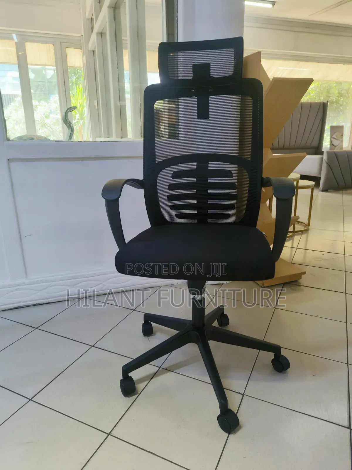 High-Back Mesh Executive Office Chair With Lumbar Support