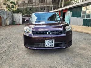 Toyota Corolla Rumion 2014 Brown