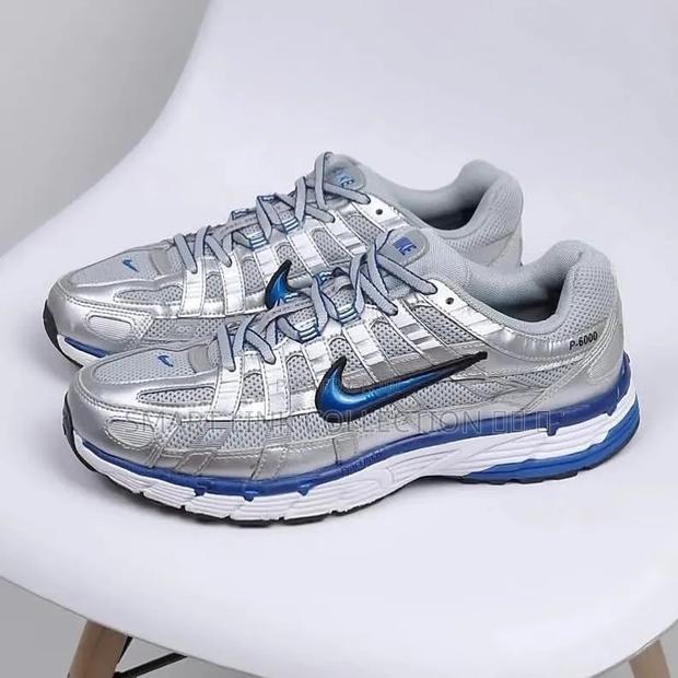 Nike P-6000” Mettalic Silver - main view
