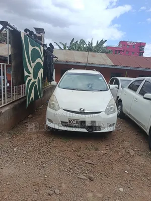 Toyota Wish 2009 White