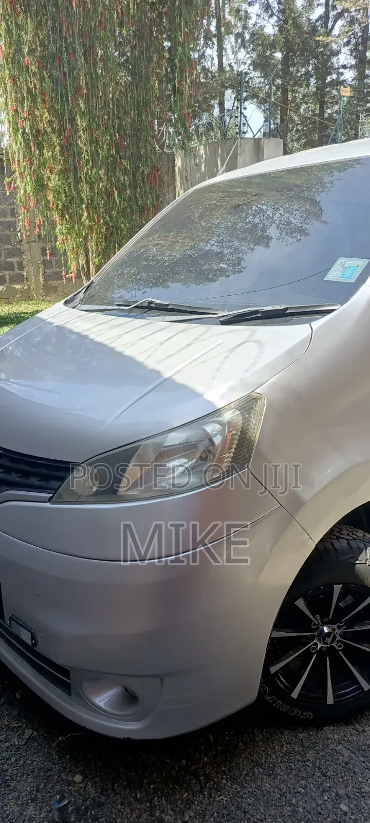 Nissan NP200 2016 Silver