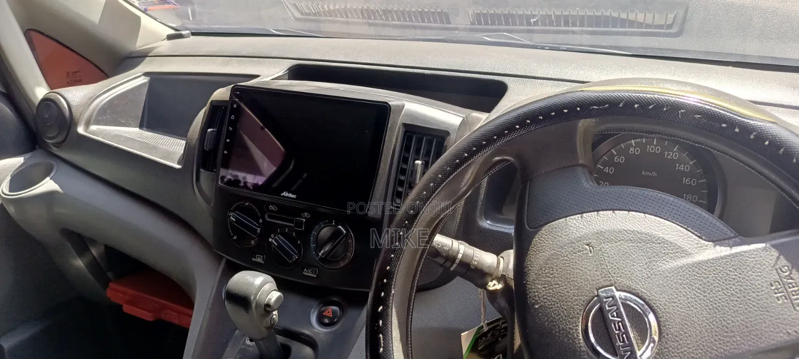Nissan NP200 2016 Silver