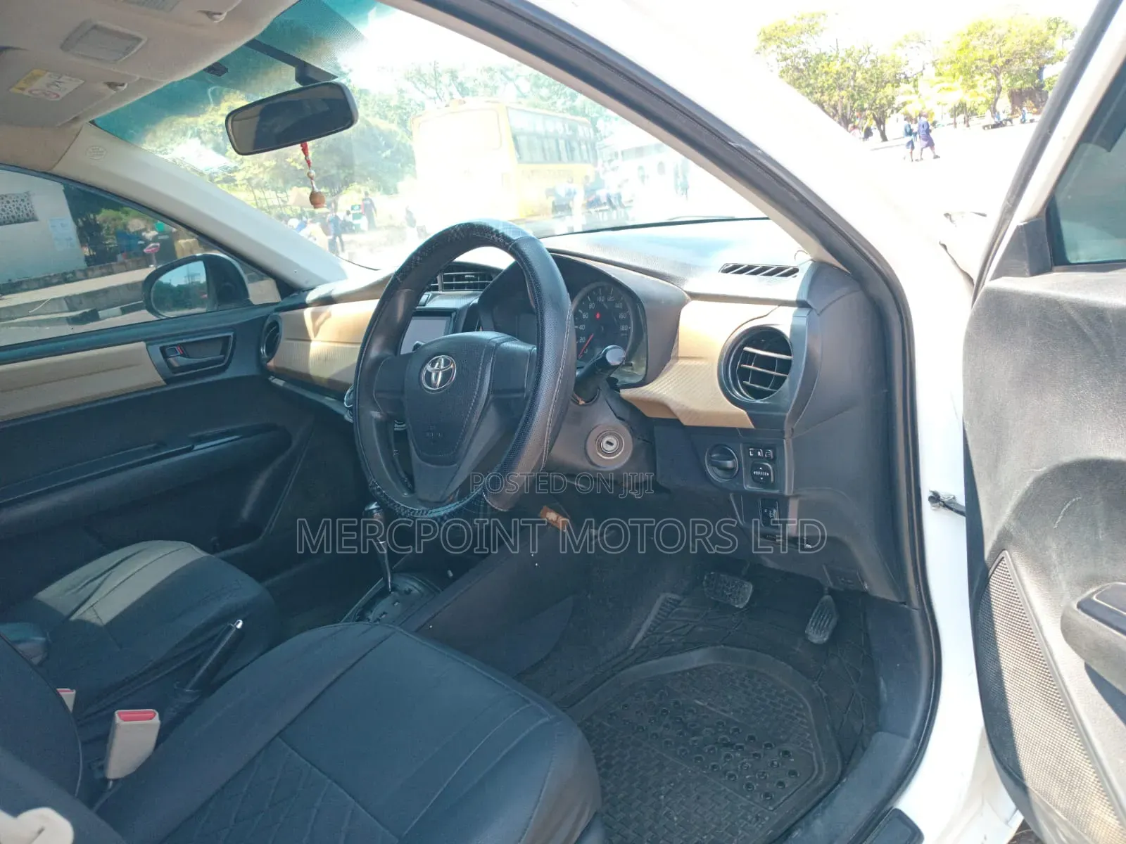 Toyota Axio 2014 Off white