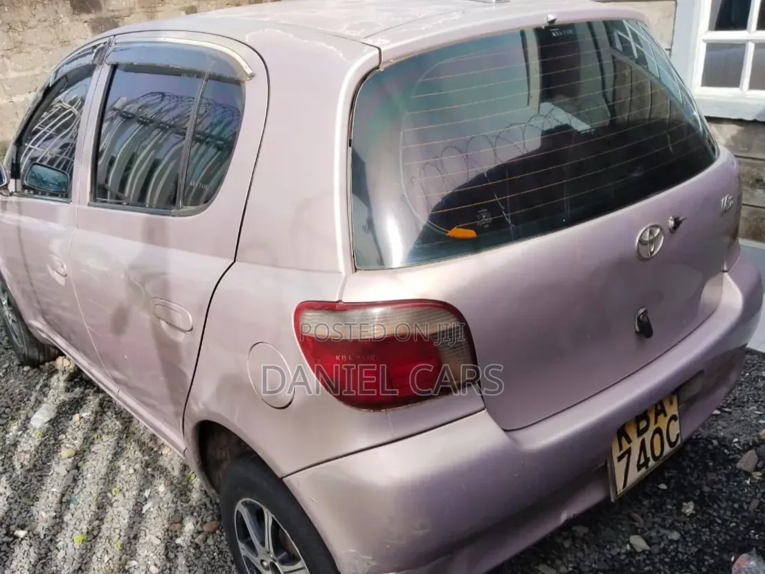 Toyota Vitz 2003 Pearl