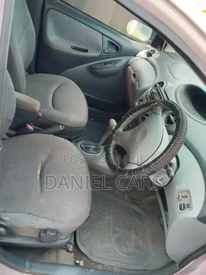 Toyota Vitz 2003 Pearl