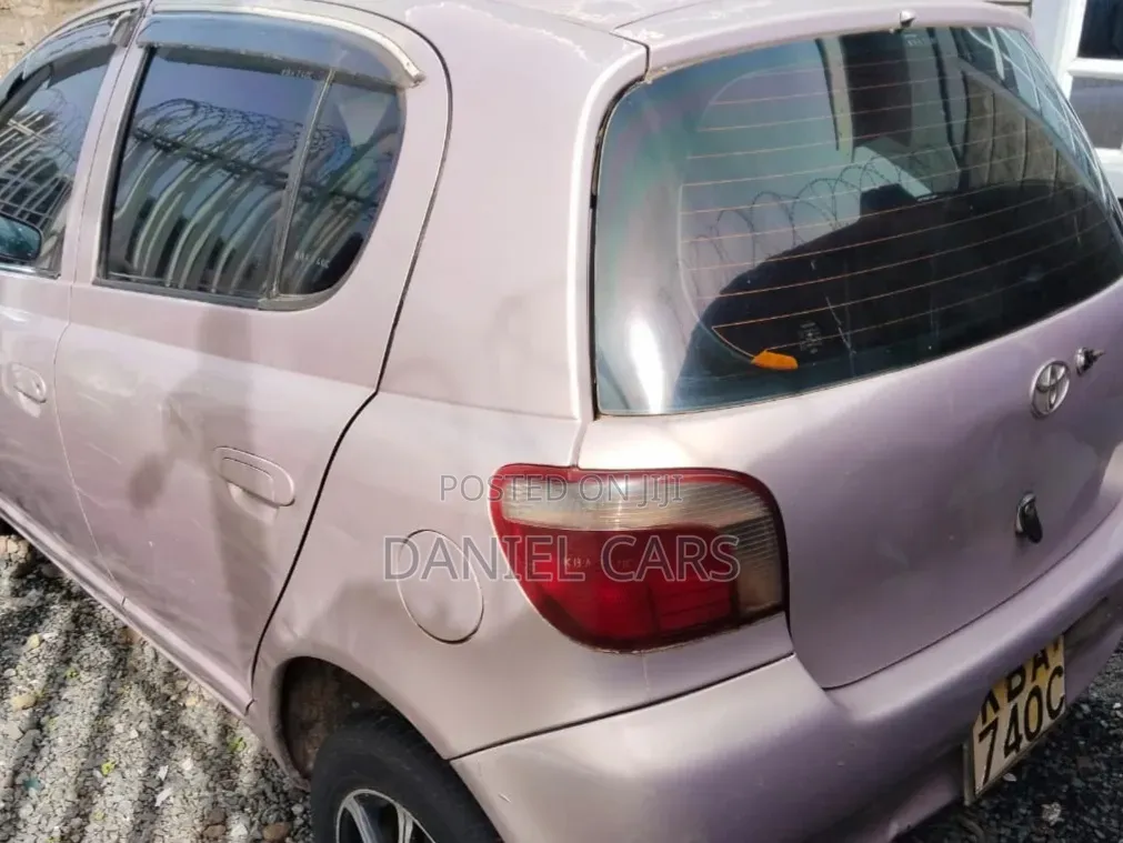 Toyota Vitz 2003 Pearl