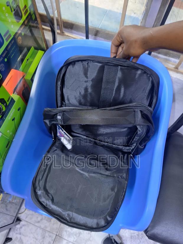 Duslang Black Laptop Backpack . - thumbnail 2