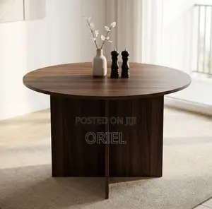 Professional Conference Table Kenya – Compact Meeting Table