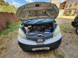Nissan NV200 2012 White