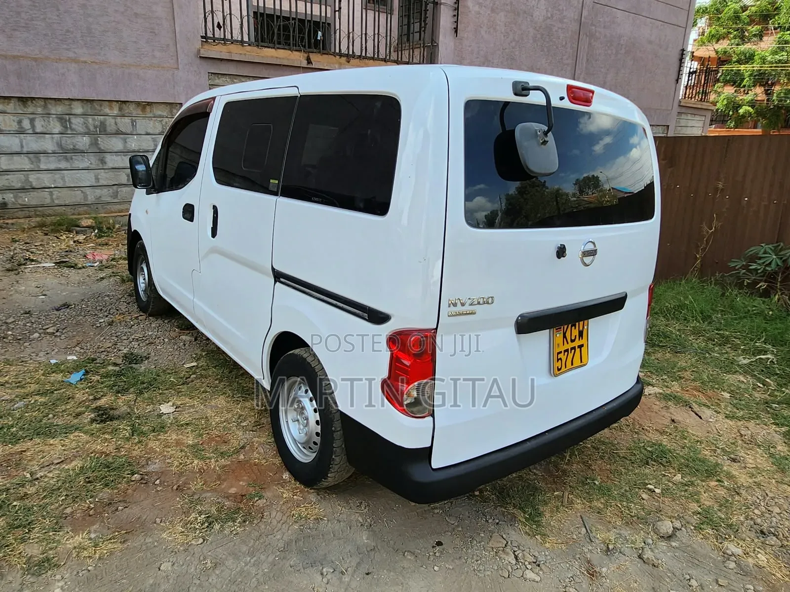 Nissan NV200 2012 White