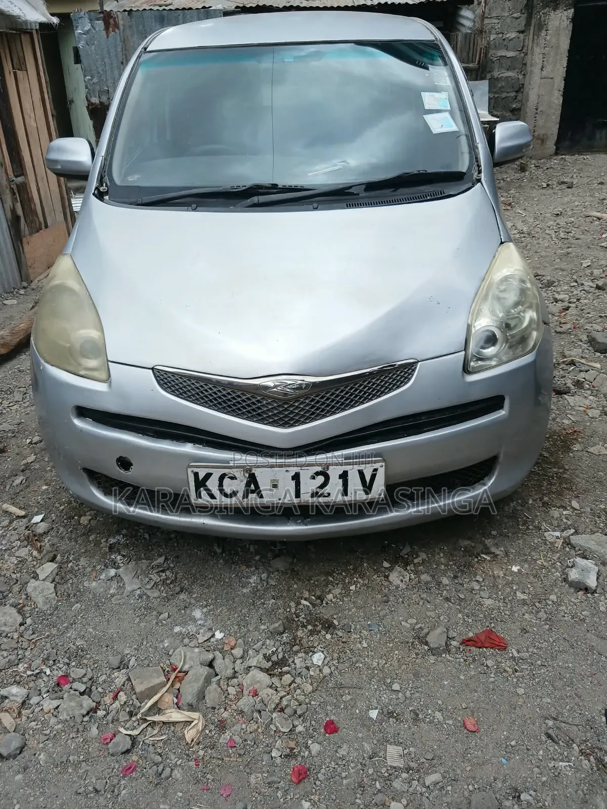 Toyota Ractis 2007 Silver