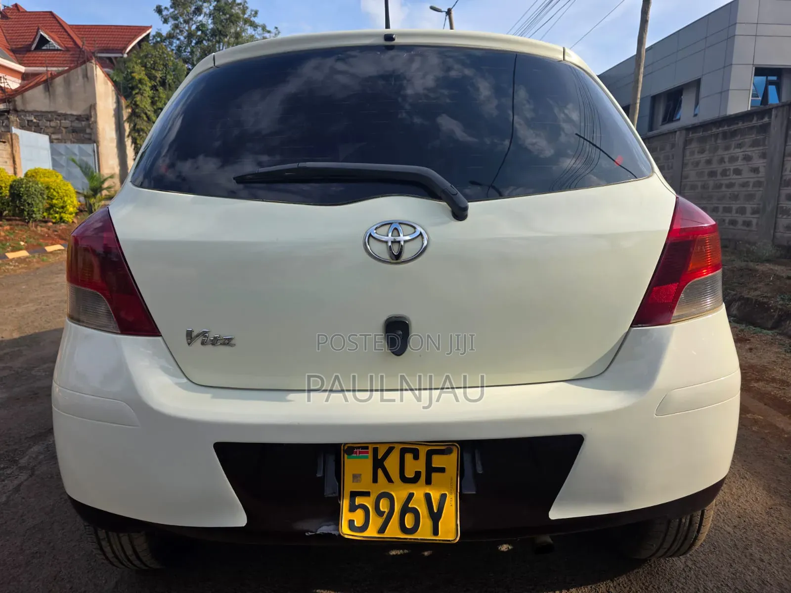 Toyota Vitz 2008 White