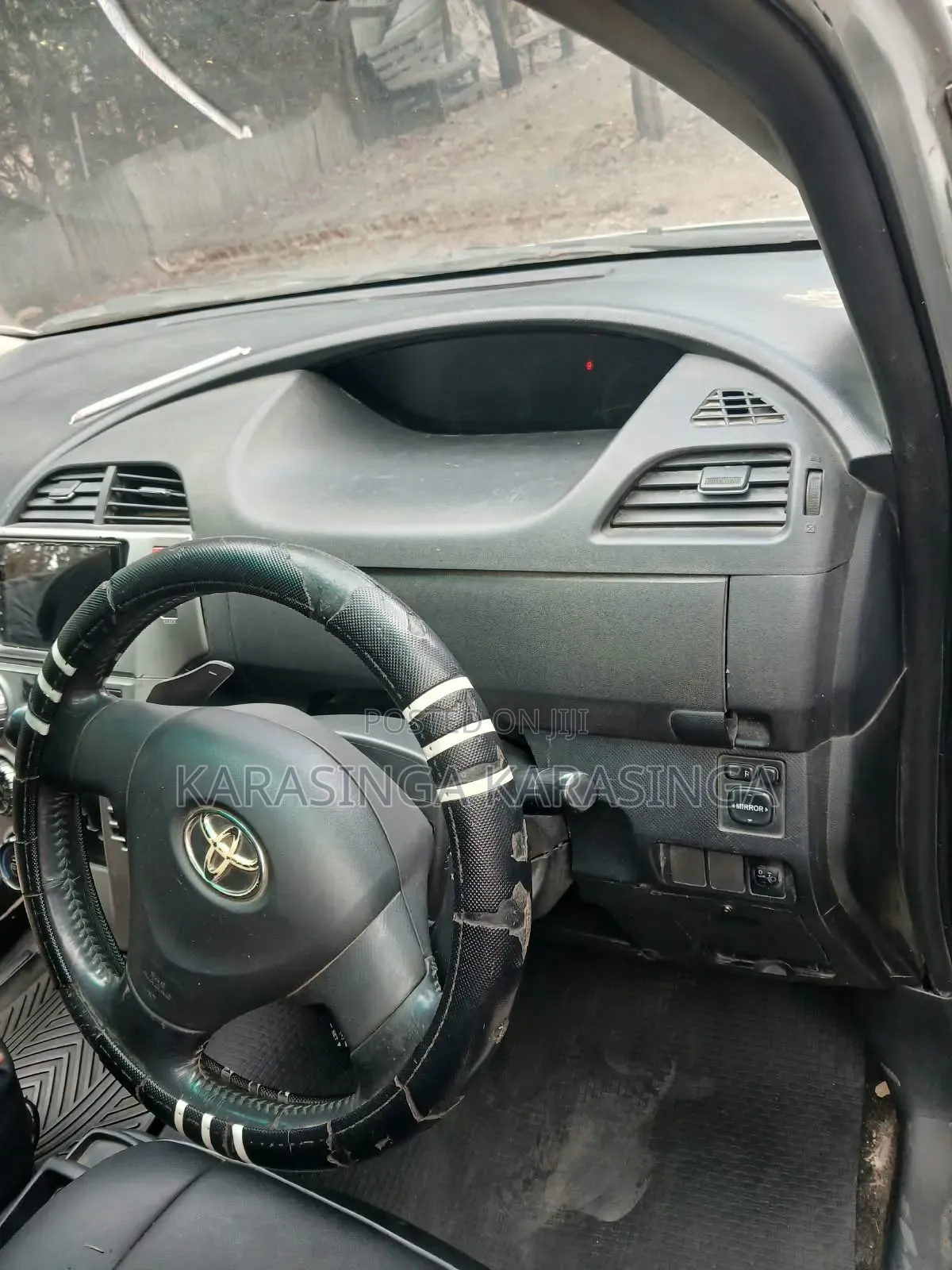 Toyota Ractis 2007 Silver