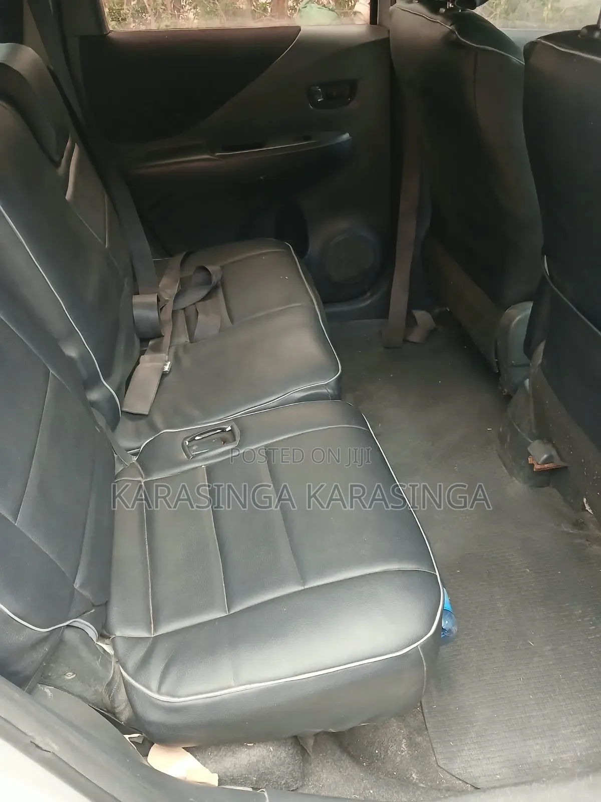 Toyota Ractis 2007 Silver