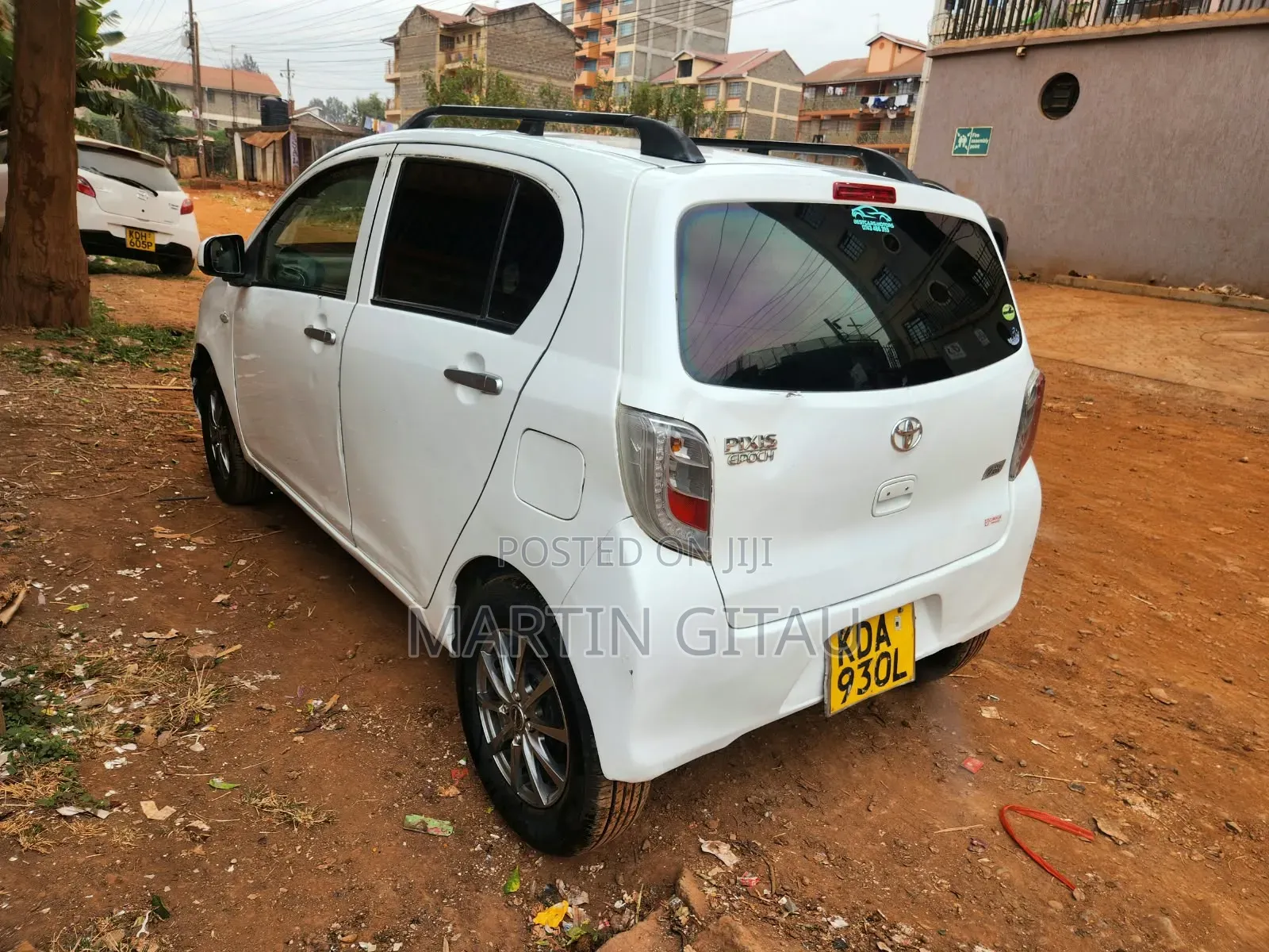 Toyota Pixis 2013 White