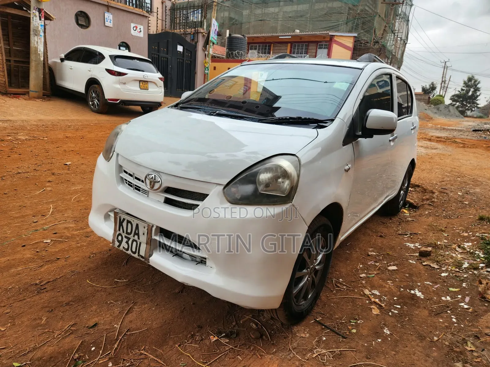 Toyota Pixis 2013 White