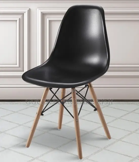 Ergonomic Black Eames Dining Chair