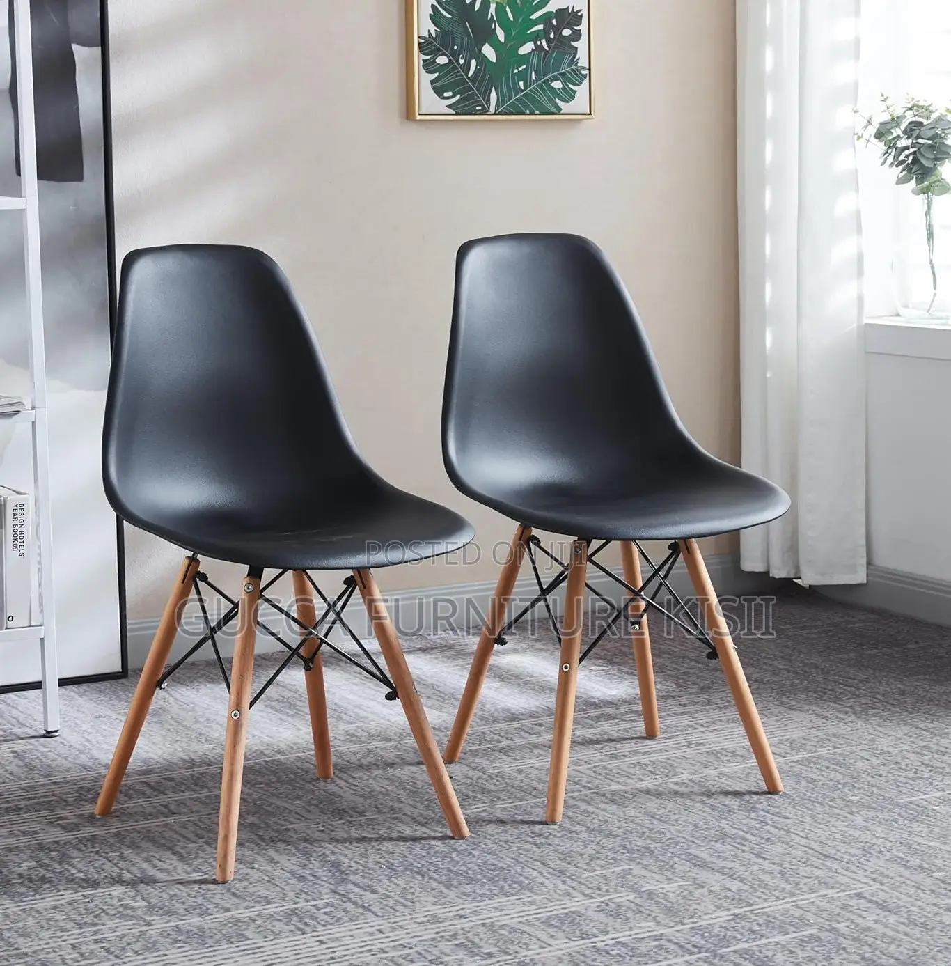 Ergonomic Black Eames Dining Chair