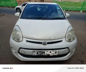 Toyota Passo 2016 White