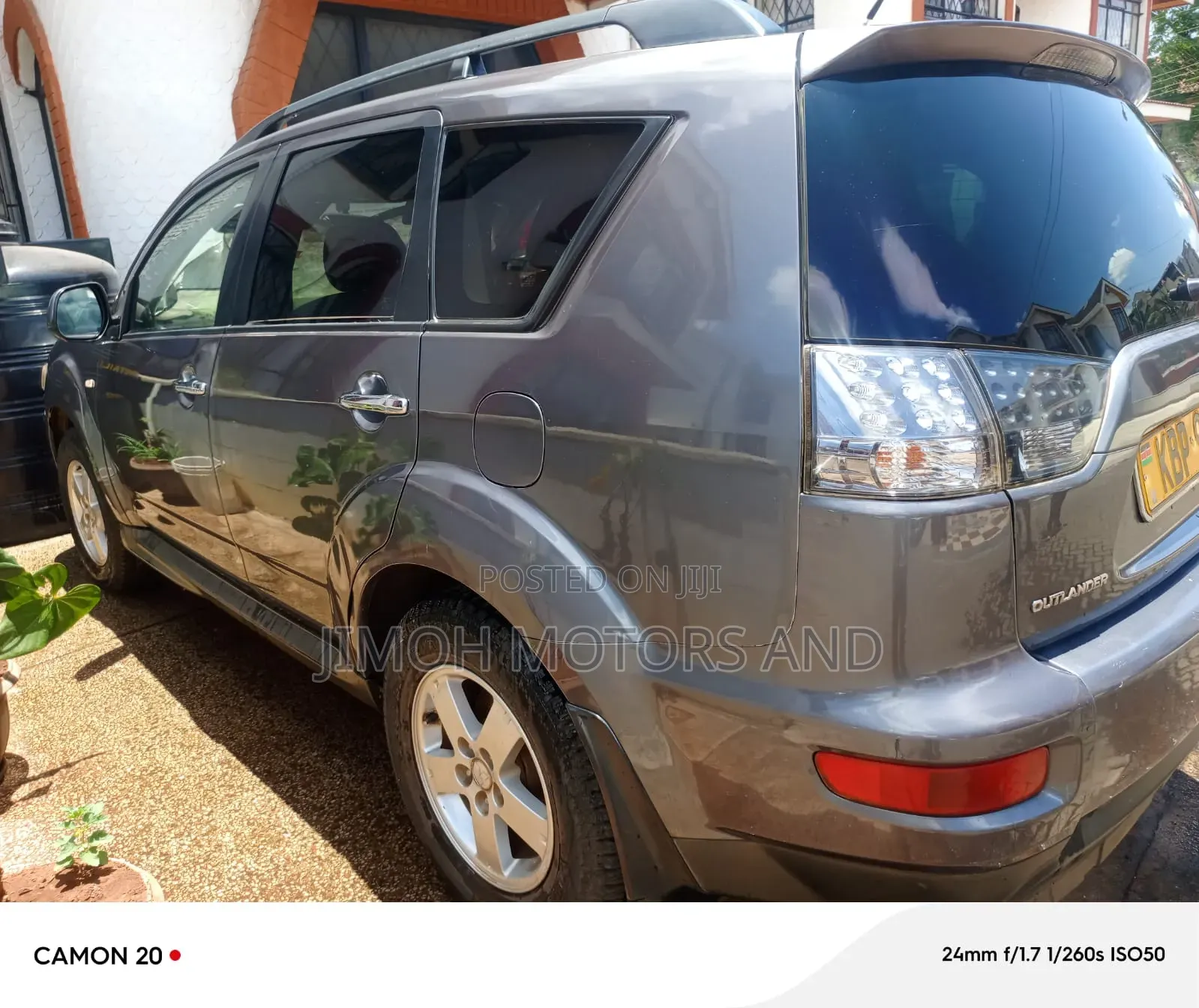 Mitsubishi Outlander 2010 Gray