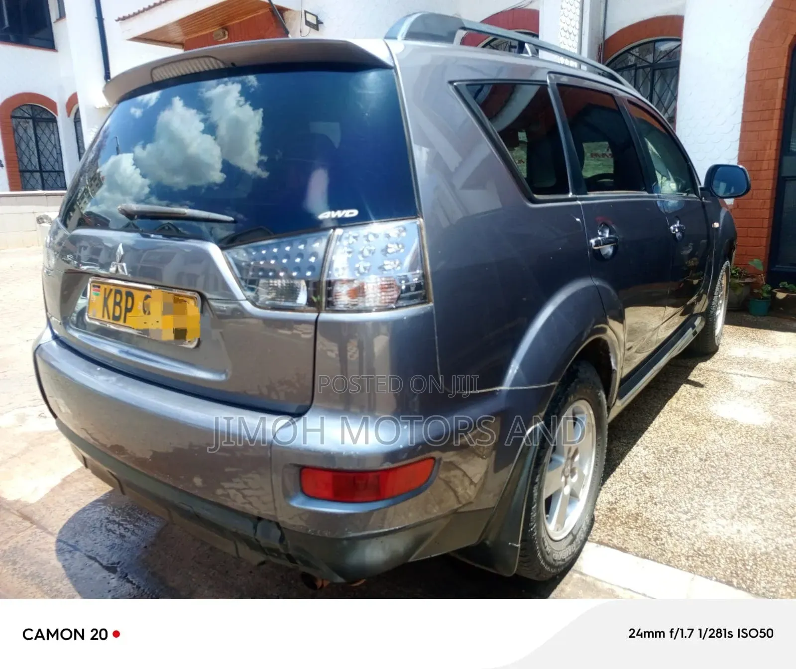 Mitsubishi Outlander 2010 Gray