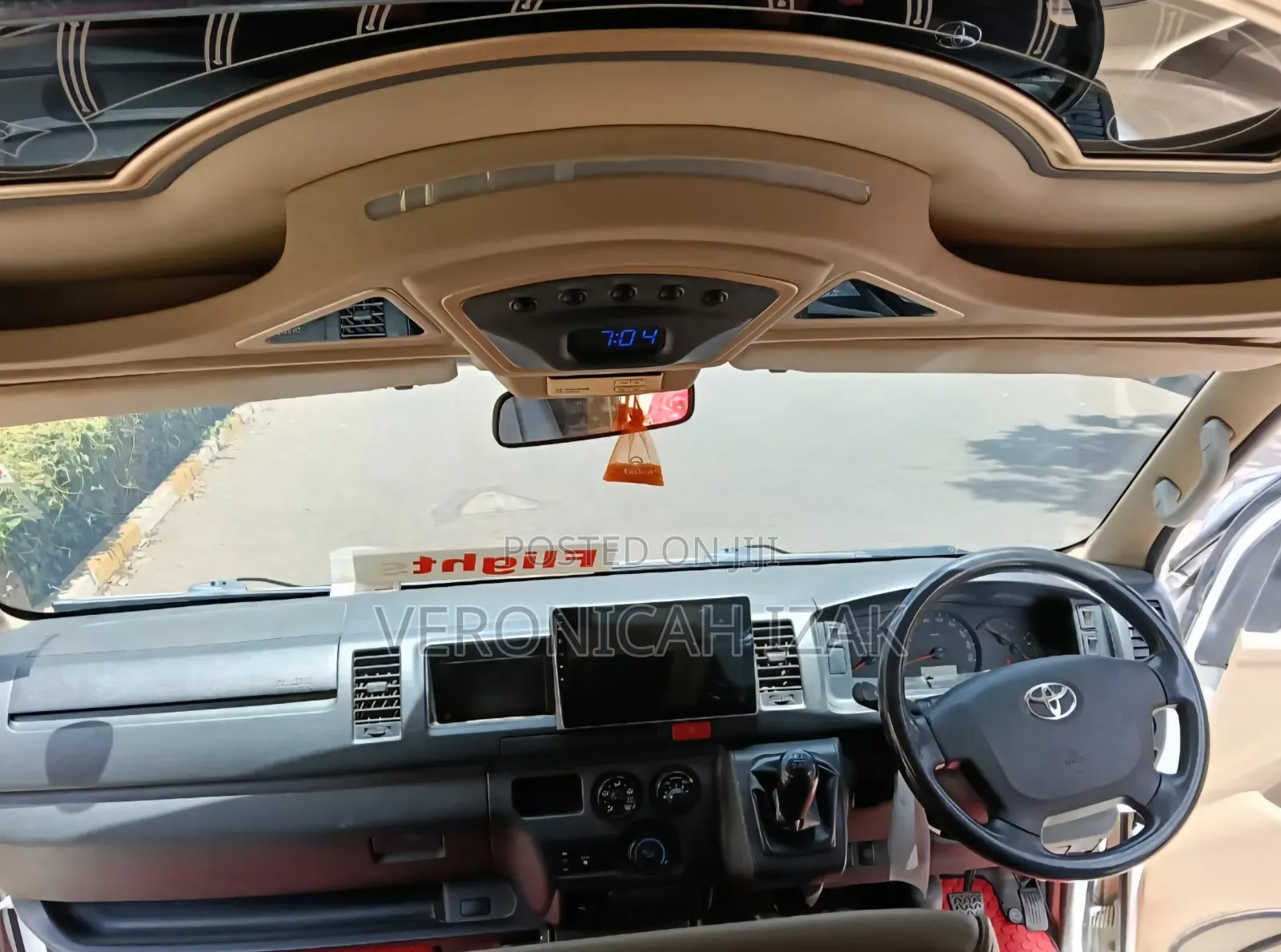 Toyota HiAce 2020 White