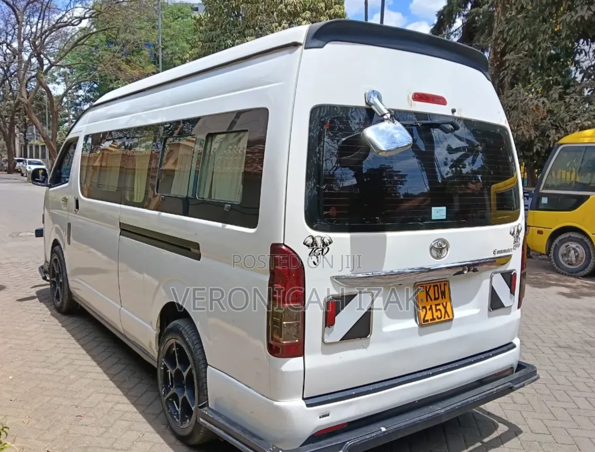 Toyota HiAce 2020 White