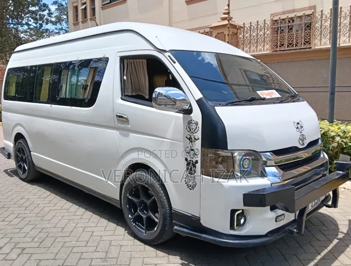 Toyota HiAce 2020 White