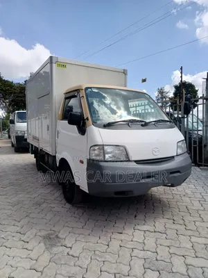 Selling Mazda Bongo Truck Freezer Fridge