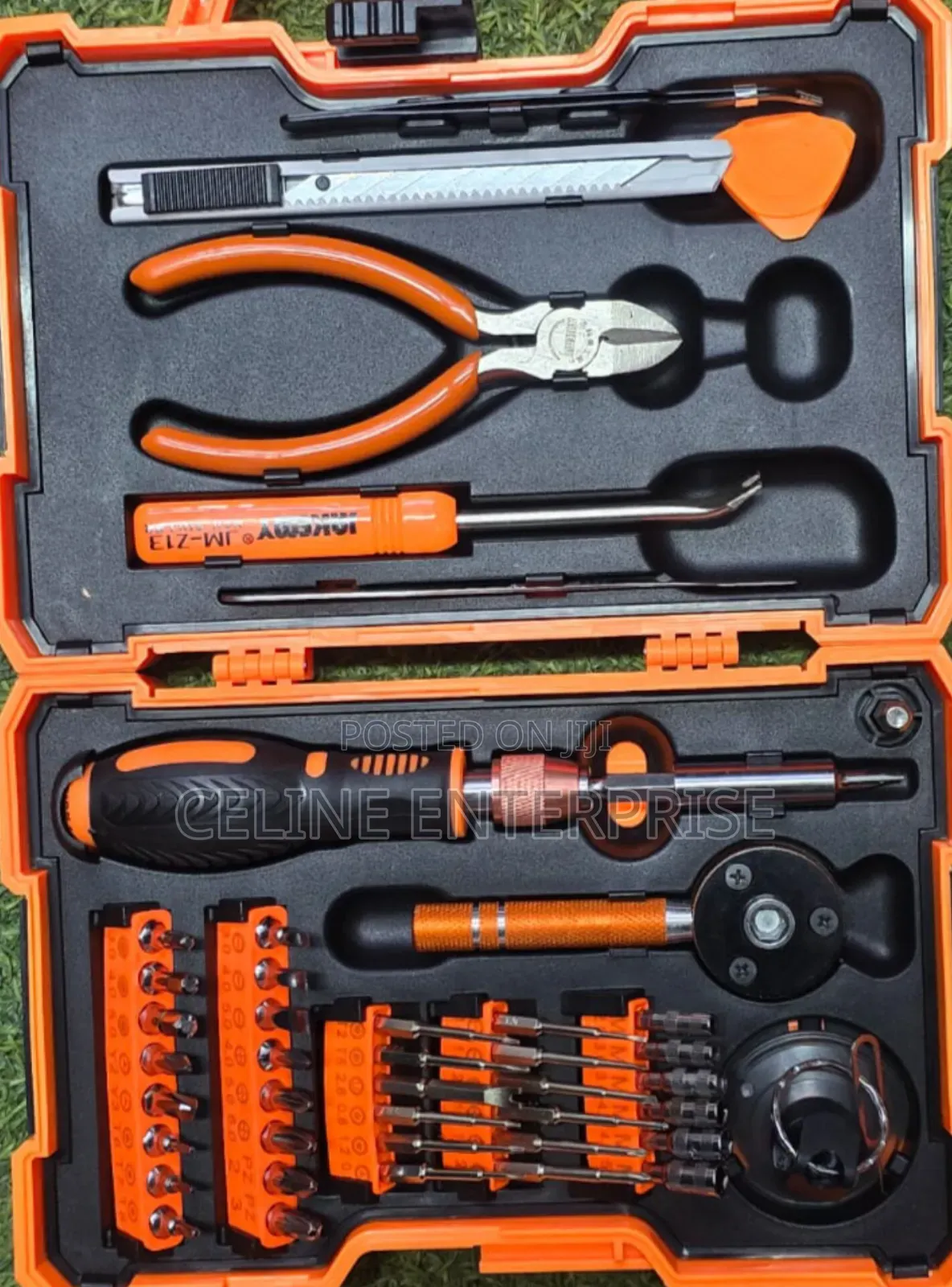 Multi-Purpose Electronics Repair Tool Set