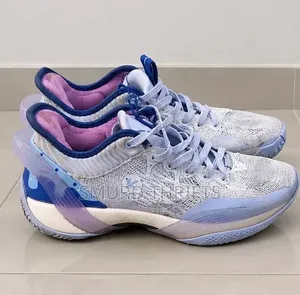 Anta KT Three Point Rain