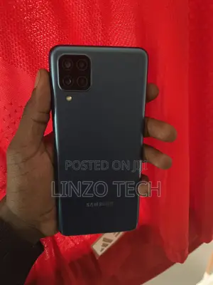 Samsung Galaxy M12 64 GB Blue