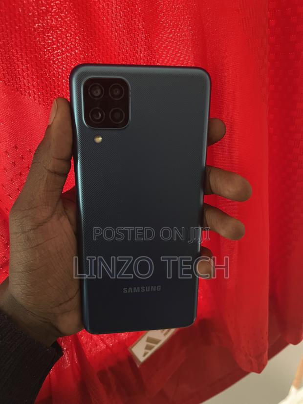 Samsung Galaxy M12 64 GB Blue