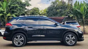 Nissan X-Trail 2.0 Petrol AWD 2018 Black
